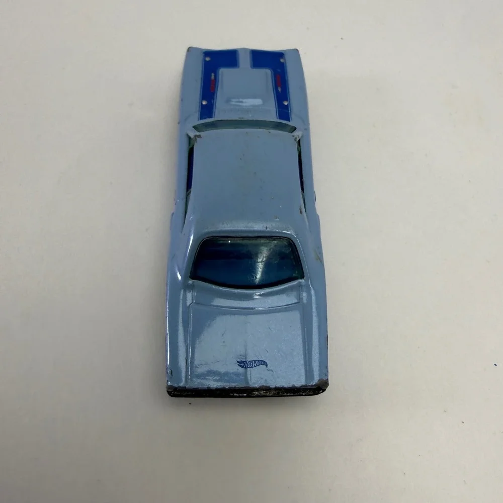 2011 Hot Wheels '69 Dodge Coronet Super Bee Blue